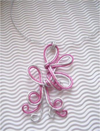 *BIN ZU HABEN* Drahtanhänger pink/silber